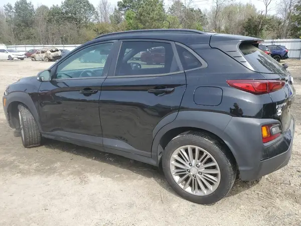 KM8K22AA2JU068084 2018 HYUNDAI KONA - Image 2