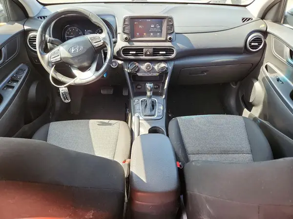 KM8K22AA2JU089887 2018 HYUNDAI KONA - Image 8