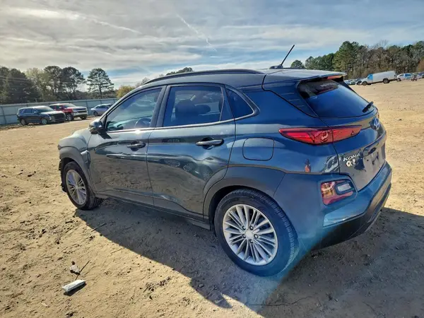 KM8K22AA2JU091560 2018 HYUNDAI KONA - Image 2