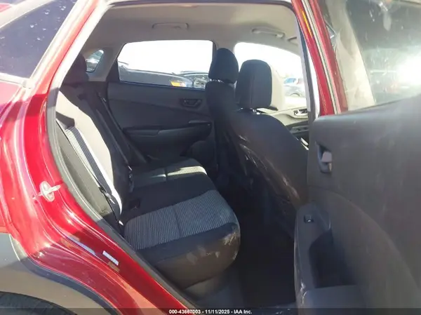 KM8K22AA2JU091705 2018 HYUNDAI KONA - Image 8