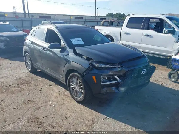 KM8K22AA2JU103240 2018 HYUNDAI KONA - Image 1