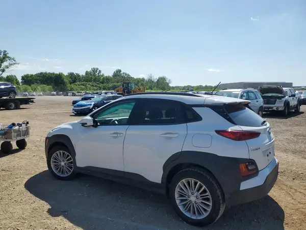 KM8K22AA2KU388314 2019 HYUNDAI KONA - Image 2