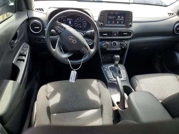 KM8K22AA2KU390080 2019 HYUNDAI KONA - Image 8