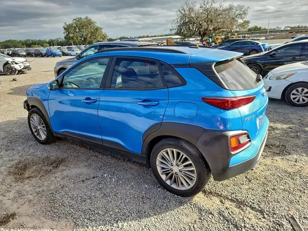 KM8K22AA2MU606335 2021 HYUNDAI KONA - Image 2