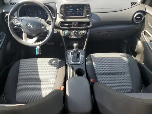 KM8K22AA3JU085766 2018 HYUNDAI KONA - Image 8