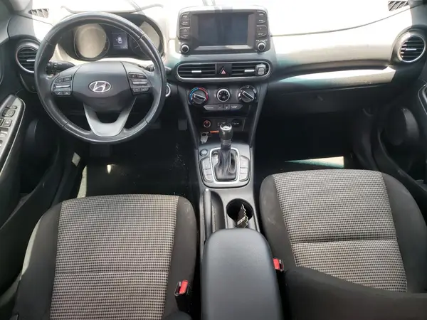 KM8K22AA3JU148283 2018 HYUNDAI KONA - Image 8
