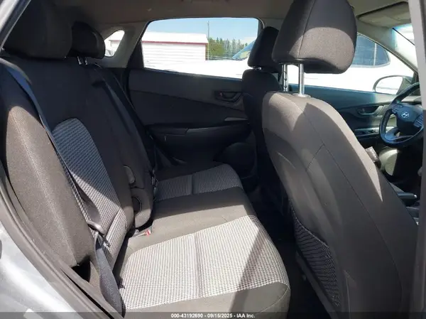 KM8K22AA3JU153192 2018 HYUNDAI KONA - Image 8