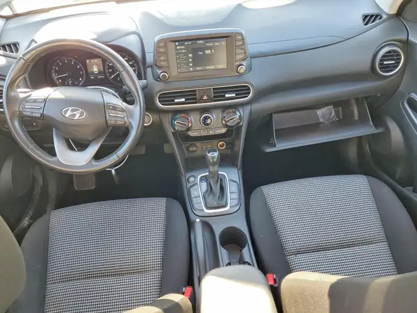 KM8K22AA3JU160448 2018 HYUNDAI KONA - Image 8