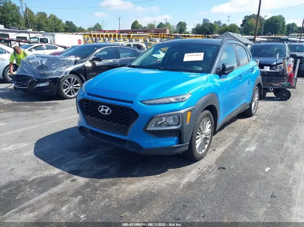KM8K22AA3JU167657 2018 HYUNDAI KONA - Image 2