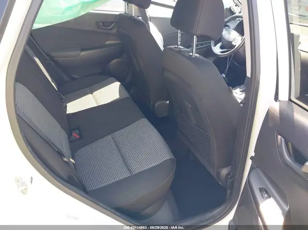 KM8K22AA3LU398061 2020 HYUNDAI KONA - Image 8