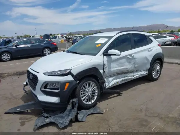 KM8K22AA3LU552610 2020 HYUNDAI KONA - Image 2
