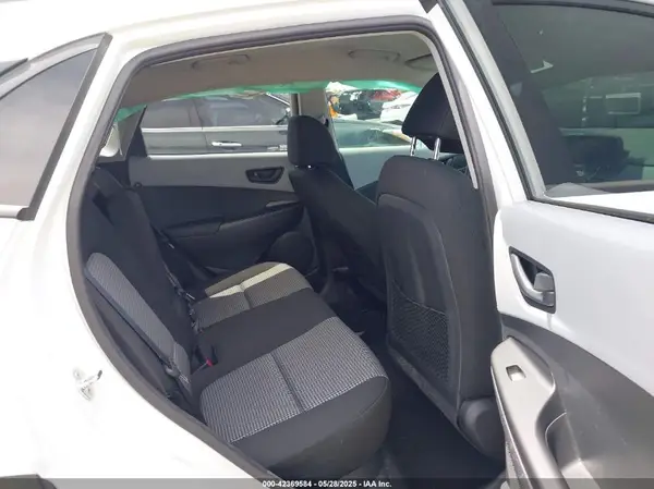 KM8K22AA3LU552610 2020 HYUNDAI KONA - Image 8
