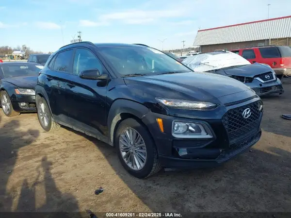 KM8K22AA3MU747284 2021 HYUNDAI KONA - Image 1