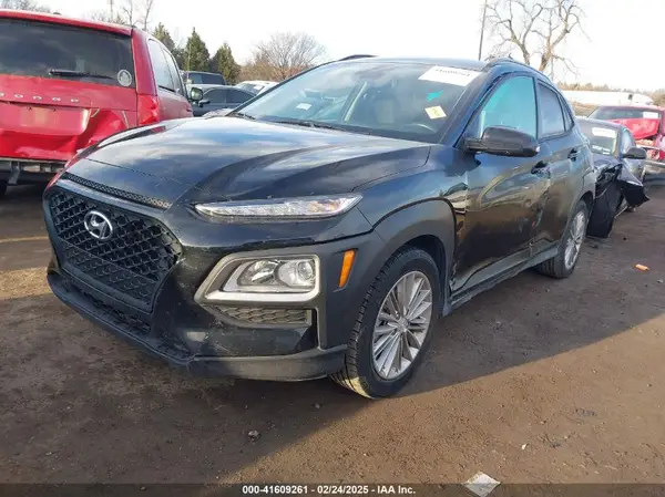 KM8K22AA3MU747284 2021 HYUNDAI KONA - Image 2