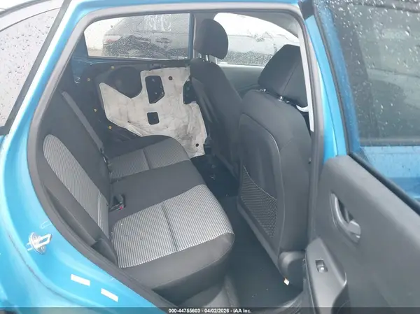 KM8K22AA4JU089177 2018 HYUNDAI KONA - Image 8