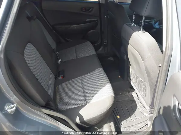 KM8K22AA4JU092533 2018 HYUNDAI KONA - Image 8