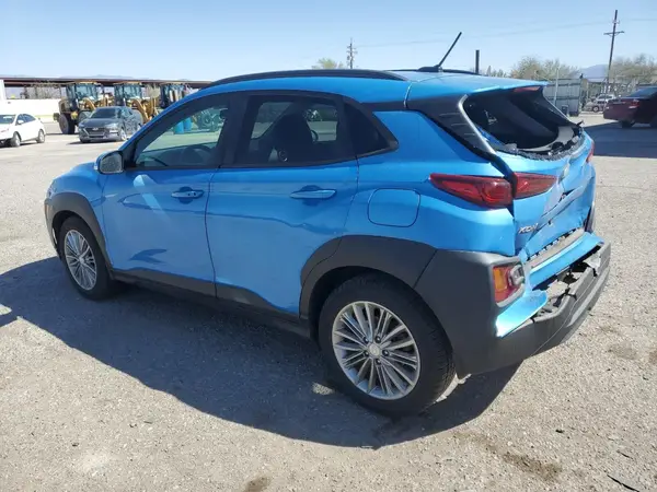KM8K22AA4JU106219 2018 HYUNDAI KONA - Image 2