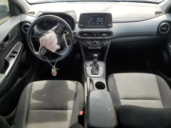 KM8K22AA4JU126244 2018 HYUNDAI KONA - Image 8
