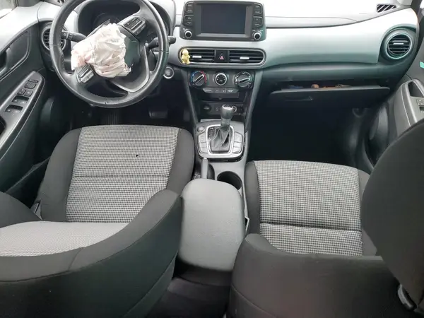 KM8K22AA4JU160376 2018 HYUNDAI KONA - Image 8