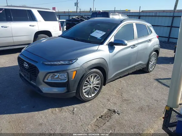 KM8K22AA4LU475178 2020 HYUNDAI KONA - Image 2