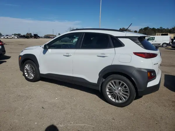 KM8K22AA4MU614839 2021 HYUNDAI KONA - Image 2