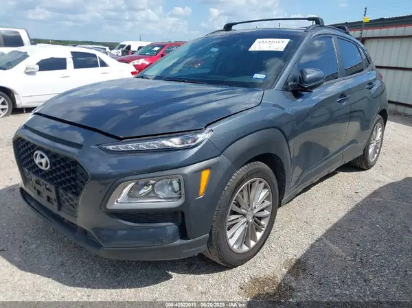 KM8K22AA4MU617756 2021 HYUNDAI KONA - Image 2