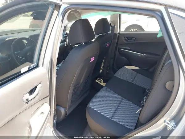 KM8K22AA4MU689105 2021 HYUNDAI KONA - Image 8