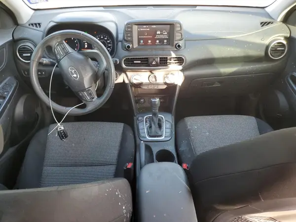 KM8K22AA4MU690075 2021 HYUNDAI KONA - Image 8
