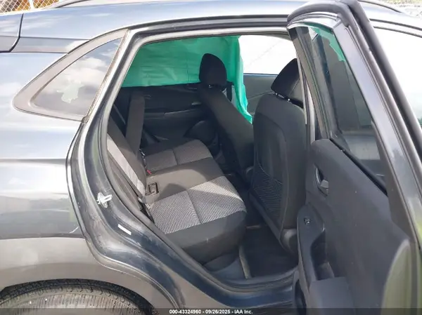 KM8K22AA4MU710664 2021 HYUNDAI KONA - Image 8