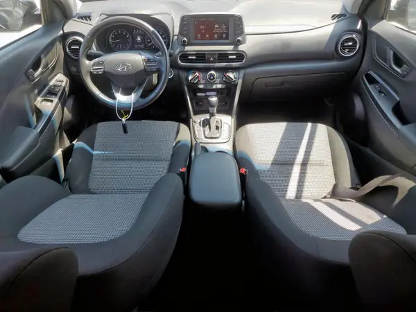 KM8K22AA4MU737489 2021 HYUNDAI KONA - Image 8