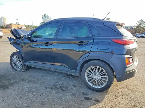 KM8K22AA5JU070184 2018 HYUNDAI KONA - Image 2
