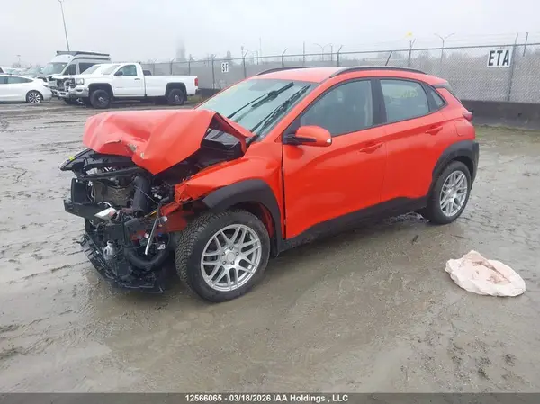 KM8K22AA5JU083050 2018 HYUNDAI KONA - Image 2