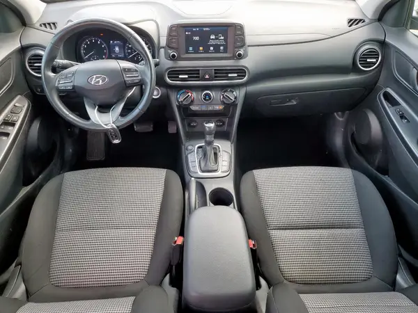 KM8K22AA5JU135891 2018 HYUNDAI KONA - Image 8