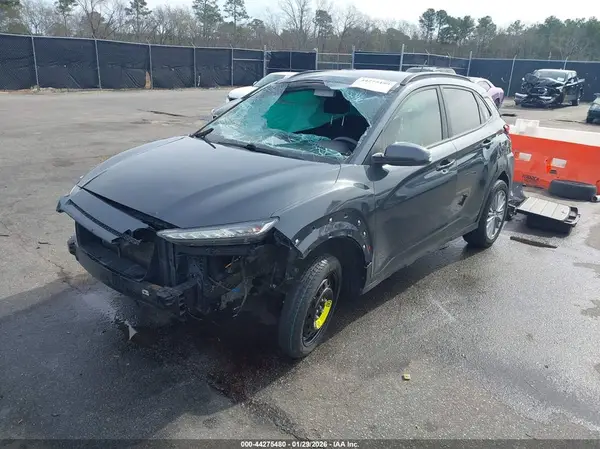 KM8K22AA5JU146678 2018 HYUNDAI KONA - Image 2