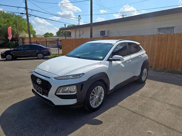 KM8K22AA5JU150925 2018 HYUNDAI KONA - Image 2
