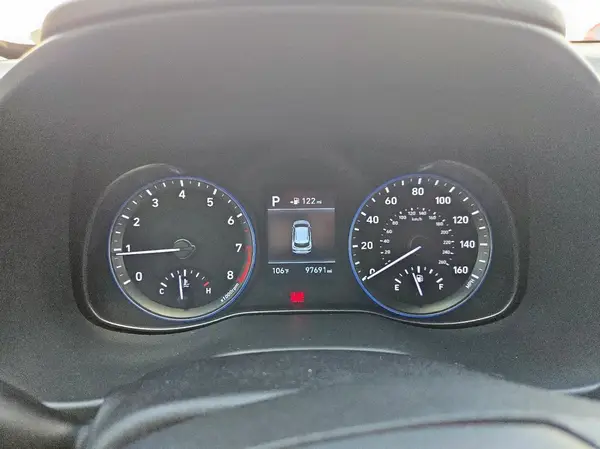 KM8K22AA5JU150925 2018 HYUNDAI KONA - Image 8