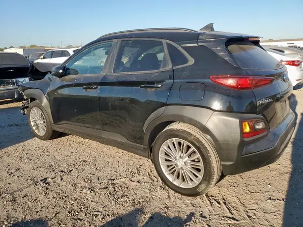KM8K22AA5JU151251 2018 HYUNDAI KONA - Image 2