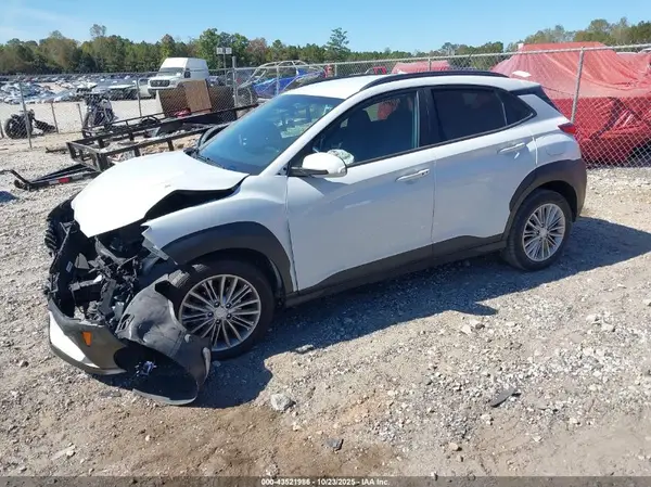 KM8K22AA5JU162038 2018 HYUNDAI KONA - Image 2
