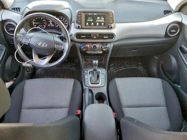KM8K22AA5JU173010 2018 HYUNDAI KONA - Image 8