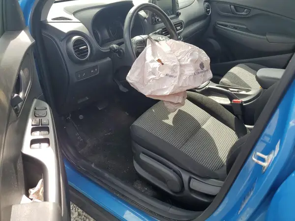 KM8K22AA5MU604871 2021 HYUNDAI KONA - Image 8