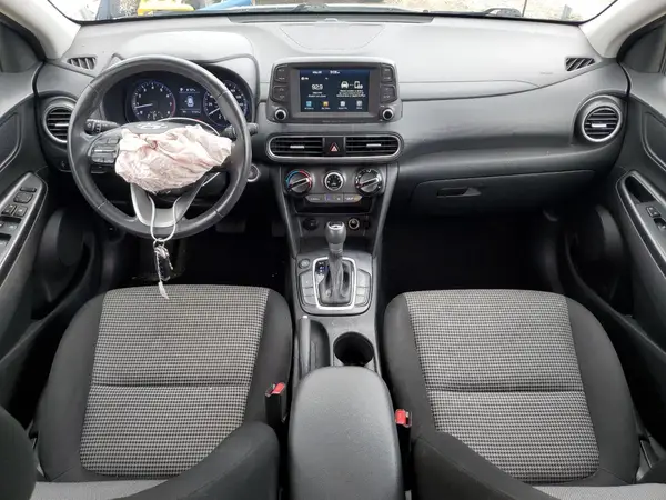 KM8K22AA5MU606748 2021 HYUNDAI KONA - Image 8