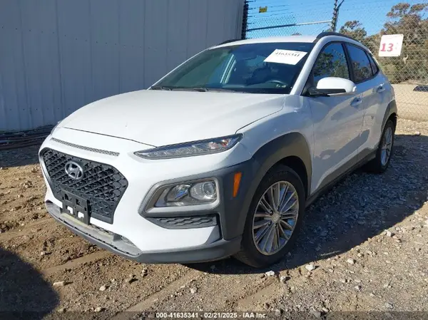 KM8K22AA6JU068010 2018 HYUNDAI KONA - Image 2