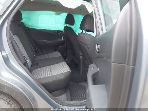 KM8K22AA6JU092873 2018 HYUNDAI KONA - Image 8