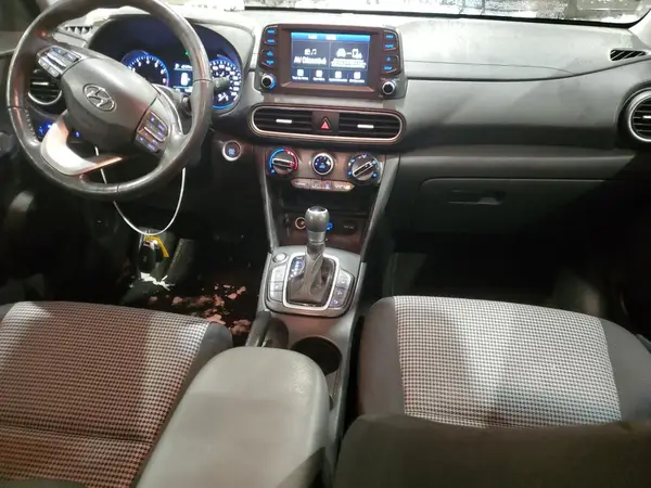 KM8K22AA6JU095403 2018 HYUNDAI KONA - Image 8