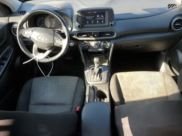 KM8K22AA6JU103032 2018 HYUNDAI KONA - Image 8