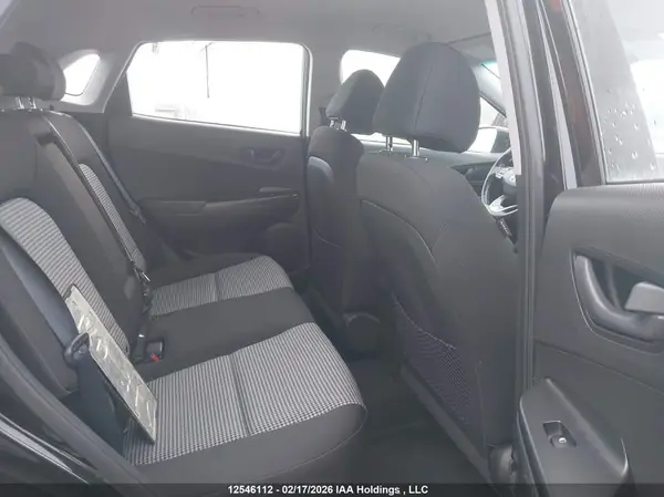 KM8K22AA6JU110546 2018 HYUNDAI KONA - Image 8