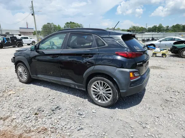 KM8K22AA6JU160783 2018 HYUNDAI KONA - Image 2