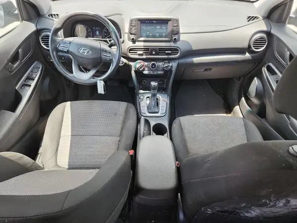 KM8K22AA6JU160783 2018 HYUNDAI KONA - Image 8