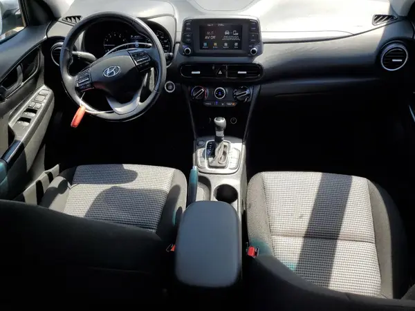 KM8K22AA6JU186073 2018 HYUNDAI KONA - Image 8