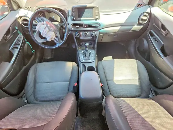 KM8K22AA6KU200782 2019 HYUNDAI KONA - Image 8